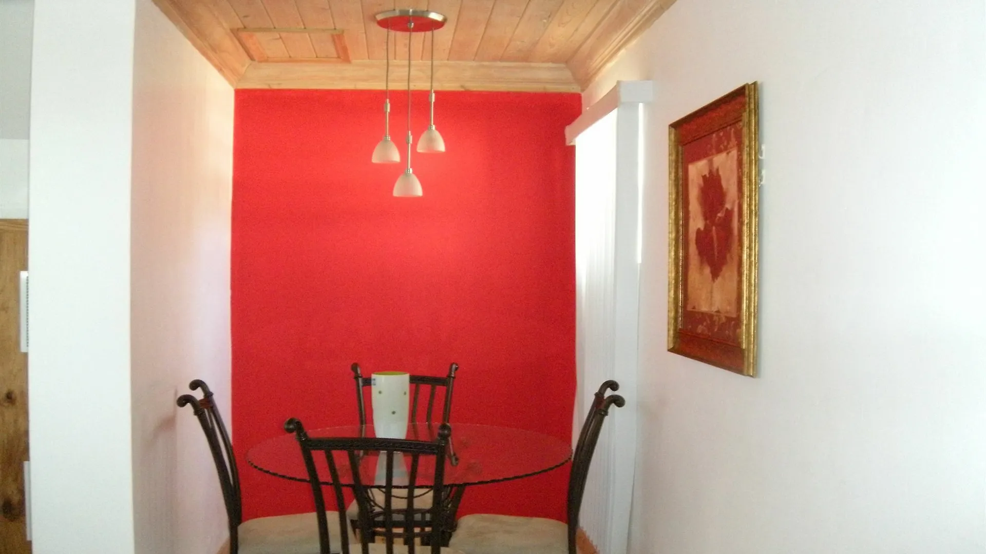Villa Sapphire Garden Townhouses George Town