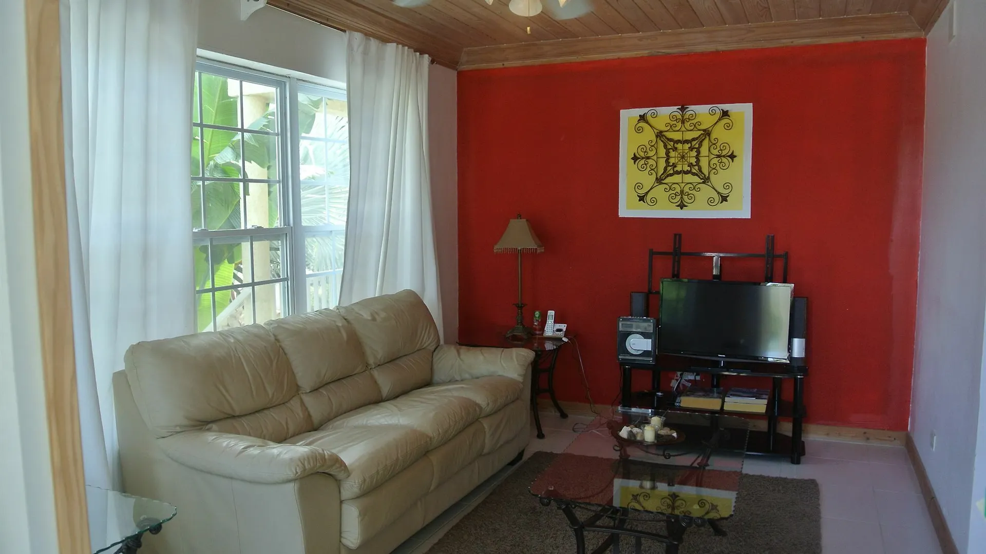 Sapphire Garden Townhouses George Town Villa